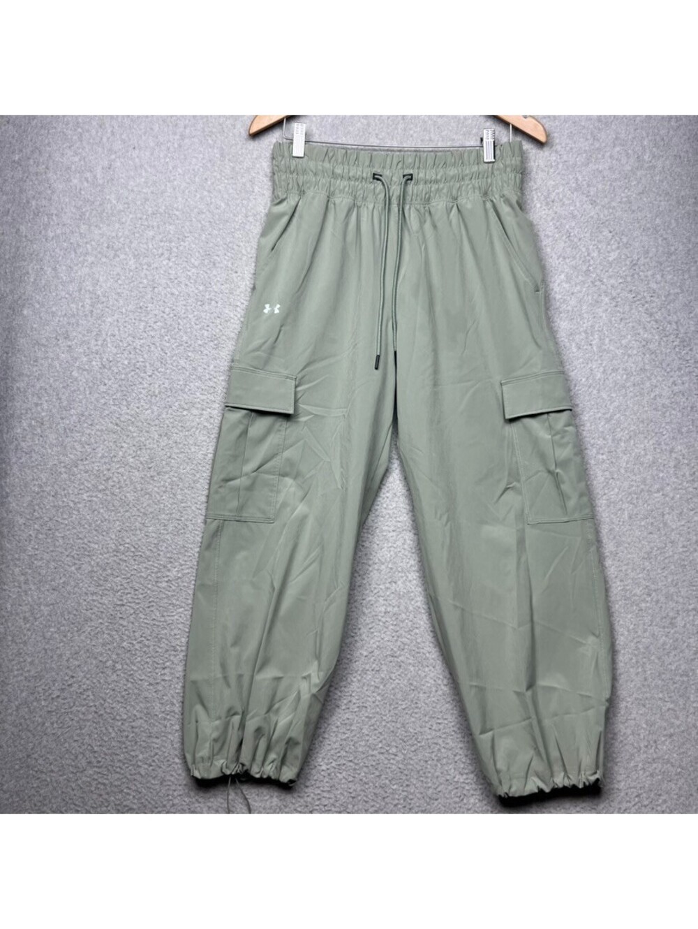 Under Armour Womens M Baggy Cargo Parachute Pants M Wide Leg Tie Waist Green